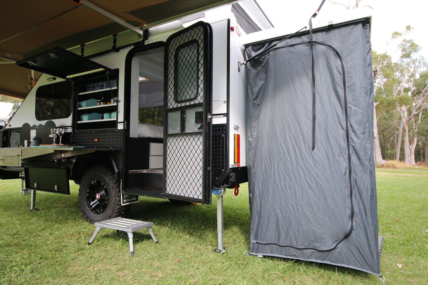 Modcon RV off road hybrid camper trailers C3 shower pod pops up in seconds